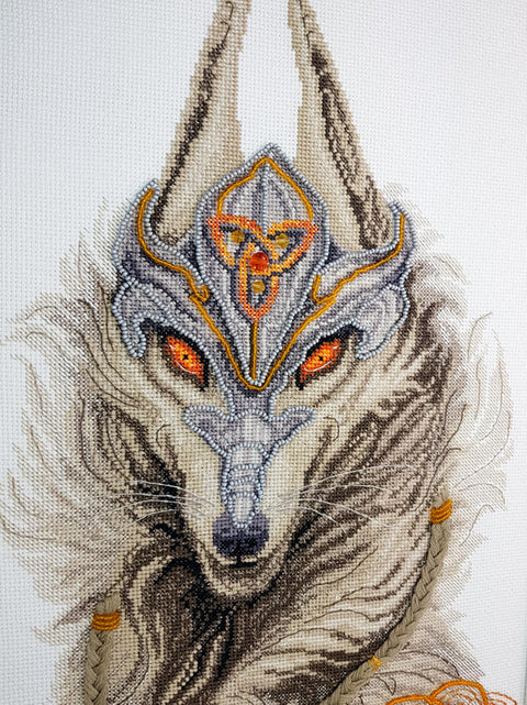 Charivna Mit siuvinėjimo rinkinys „Paslapties sergėtojas“ su karoliukais — Aida 14, 28×44 cm