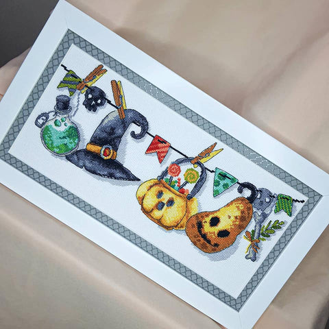 Charivna Mit Helovino kryželių rinkinys ant Aida 16 – 24 spalvos, 30×14 cm