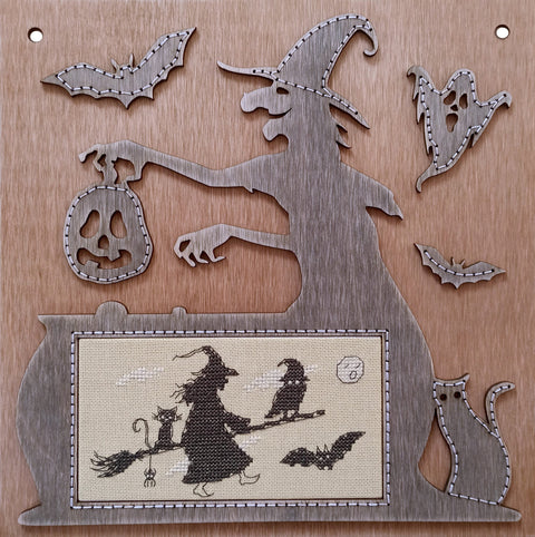 NeoCraft Helovyno šešėliai — kryželiu siuvinėjimo rinkinys su rankų darbo mediniu rėmeliu (8×14 cm)
