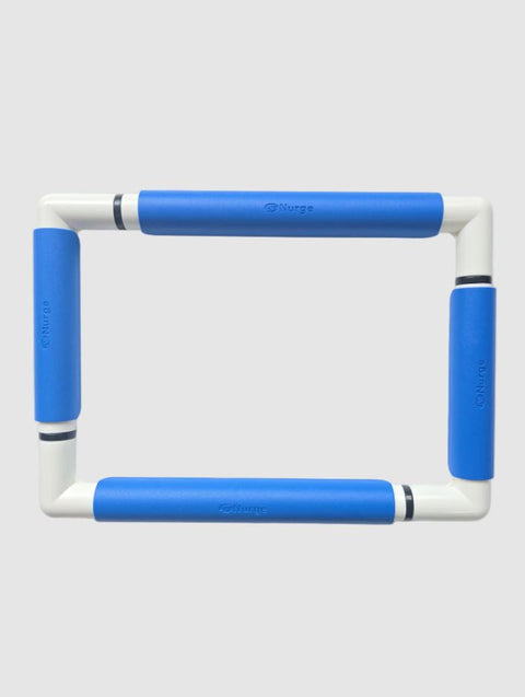 Mėlynas plastikinis klipsinis siuvinėjimo rėmelis 21x29 cm rankdarbiams