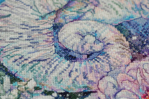 White Legends – Abris Art 14 ct kryželių siuvinėjimo rinkinys, 35×35 cm, 47 spalvų