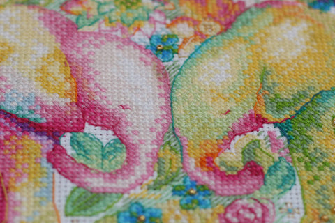 Abris Art siuvinėjimo rinkinys „Švelnūs jausmai“, 14 ct (16×24 cm) su PRECIOSA karoliukais