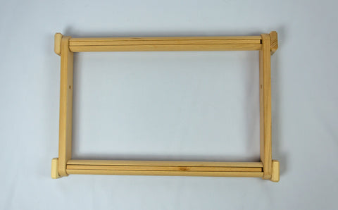 Aukštos kokybės siuvinėjimo rėmas 30×40 cm — tvirtas ir patogus - kaSiulai.lt
