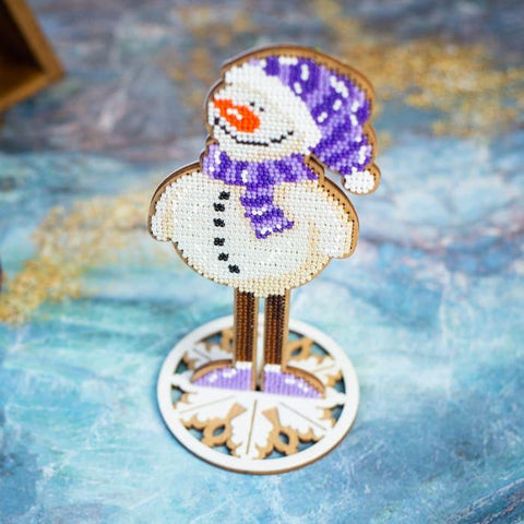 PRECIOSA karoliukų siuvinėjimo rinkinys ant perforuotos faneros – Wonderland Crafts