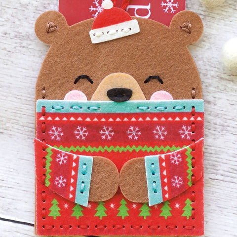 Christmas hugs - DIMENSIONS siuvinėjimo kryželiu rinkinys - kaSiulai.lt