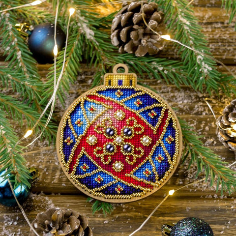 Wonderland Crafts medinis siuvinėjimo kryželiu rinkinys — kalėdinis eglutės žaisliukas