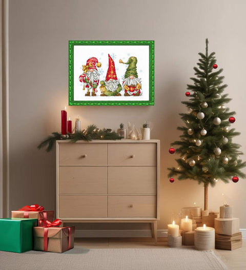 Siuvinėjimo rinkinys RIOLIS "Jolly Gnomes" Nr. 2234 — 30×21 cm, 20 spalvų