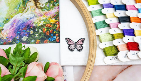 Letistitch siuvinėjimo komplektas kryželiu „Užburiantis pavasaris“ 40×32 cm - kaSiulai.lt