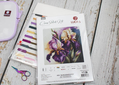 Luca‑S Premium skaičiuojamas kryželių komplektas „Iris Burgermeister“, 22×22 cm - kaSiulai.lt