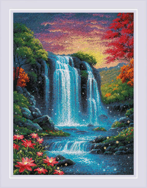 RIOLIS siuvinėjimo rinkinys „Magical Waterfall“ Nr.2274 (30×40 cm, 14ct juoda AIDA, 30 spalvų)