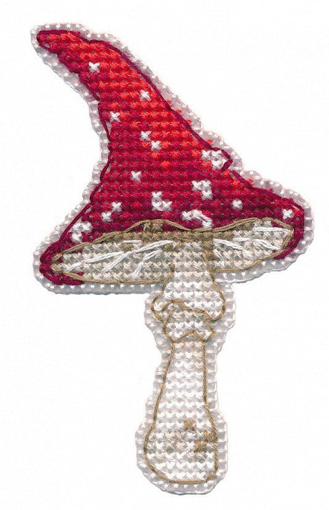 Magnetas siuvinėjimui kryželiu „Musmirė“, 5,1×8,5 cm - kaSiulai.lt
