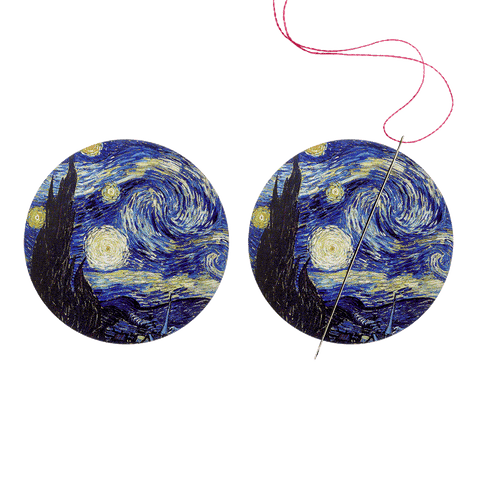 Wonderland Crafts dvipusis adatų laikiklis su neodimio magnetais siuvinėjimui (3,5×3,5 cm)