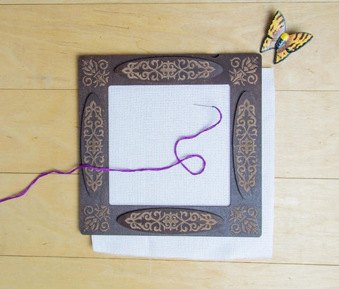 Magnetinis siuvinėjimo rėmelis 21×21 cm, 3 mm — stabilus ir patogus rankdarbiams - kaSiulai.lt