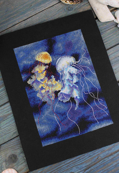 "Povandeninė magija" — siuvinėjimas kryželiu, 25×18 cm - kaSiulai.lt