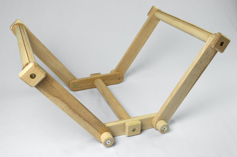 Reguliuojamas siuvinėjimo stovas 30 × 50 cm — stabilus ir tvirtas rankdarbiams - kaSiulai.lt