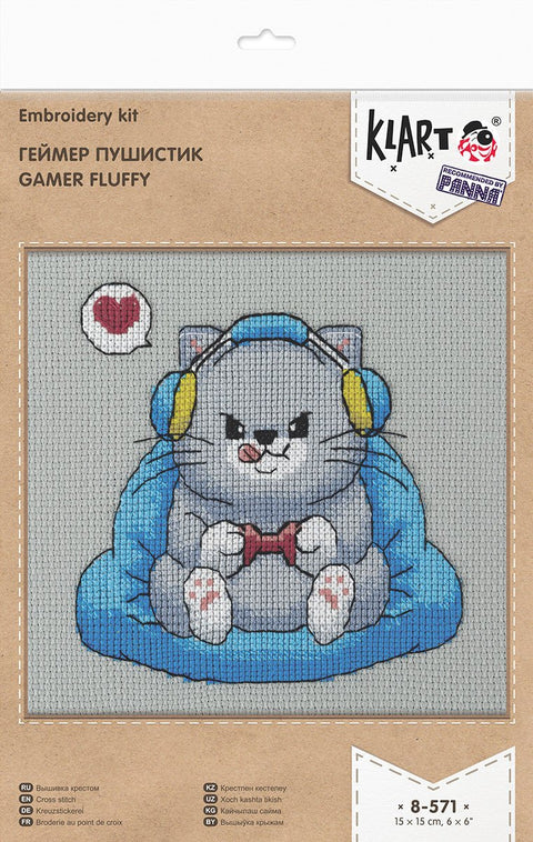 Siuvinėjimo komplektas „Fluffy Gamer“, 15×15 cm — miela dovana - kaSiulai.lt