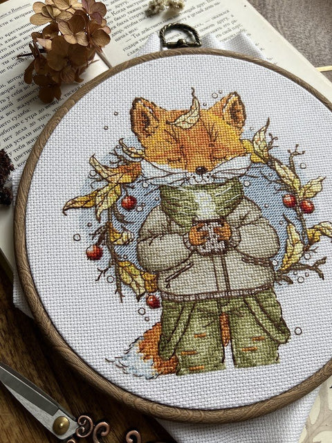 Siuvinėjimo komplektas kryželiu „Rudeniška kava“, 15×16,5 cm — jauki dovana - kaSiulai.lt