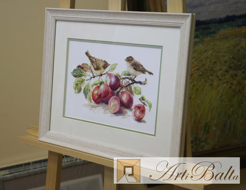 Siuvinėjimo komplektas „Paukšteliai ir slyvos“, Aida 14 ct, 29×16 cm - kaSiulai.lt