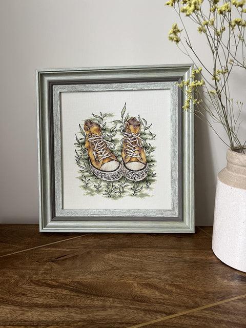 Siuvinėjimo komplektas "Sportbačiai" — Aida 14 ct, 19×22 cm, 26 spalvų - kaSiulai.lt