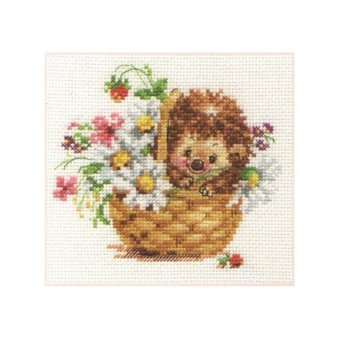 Siuvinėjimo rinkinys Alisa "Ežiukas tarp gėlyčių" 0-113 (13x11 cm) - kaSiulai.lt