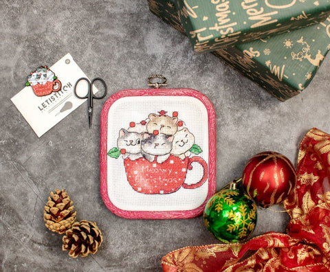 Siuvinėjimo rinkinys Counted "Meowy Christmas" - SU LANKELI - 11x9cm SLETIL8080 - 🧶kaSiulai.lt