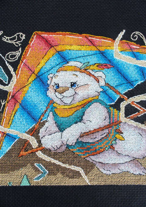 Siuvinėjimo rinkinys „Pirmasis skrydis“ – kryželiu, 15×20 cm - kaSiulai.lt