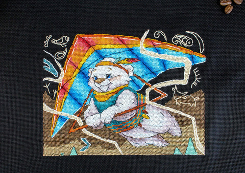 Siuvinėjimo rinkinys „Pirmasis skrydis“ – kryželiu, 15×20 cm - kaSiulai.lt