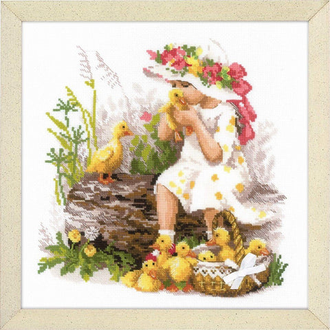 Siuvinėjimo rinkinys RIOLIS Girl with Ducklings 1781 30x30cm - kaSiulai.lt