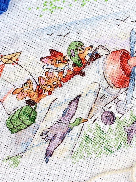 Siuvinėjimo kryželiu rinkinys „Skriskime į pietus“ 15 x 20 cm