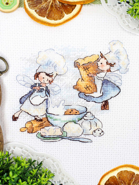 Siuvinėjimo kryželiu rinkinys „Slaptas receptas“ – 10x12 cm pasakiškas virtuvės ir vaikų kambario dekoras