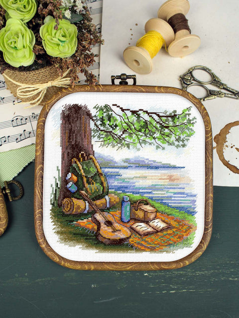 Siuvinėjimo kryželiu rinkinys „Turistų stotelė“ 16 x 16 cm