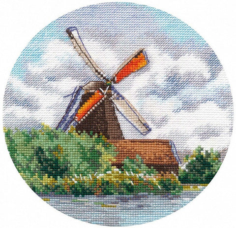 „Vėjo malūnas“ mini siuvinėjimo rinkinys kryželiu, 15×15 cm, Aida 16, 25 spalvos - kaSiulai.lt