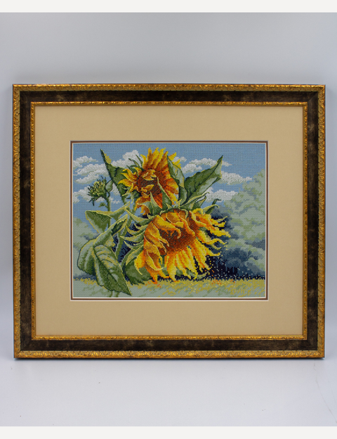 Siuvinėjimo kryželiu rinkinys „Saulėgrąžos vėjyje“ 30 x 24 cm