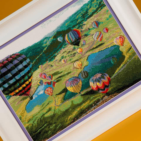 Charivna Mit siuvinėjimo rinkinys „Balionai“ — Aida 16, 42 spalvos, 32,5×24,5 cm