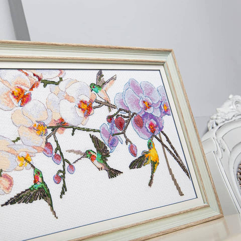 Siuvinėjimo rinkinys kryželiu „Tropikų kvapas“ — Aida 14, 31 spalva, 40×20 cm (Charivna Mit)