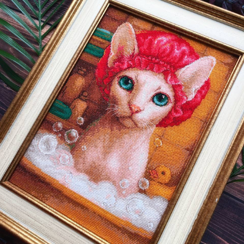 Siuvinėjimo kryželiu rinkinys „Katė vonioje“ 21 x 30 cm