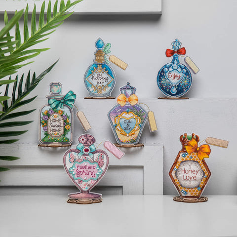 Charivna Mit kryželių rinkinys „Gyvenimo kvapas“ su karoliukais, 10,5×13,5 cm