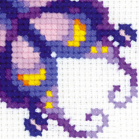 RIOLIS siuvinėjimo rinkinys "Amethyst Butterfly" (HB171) 13×13 cm, 8 spalvų vilnos/akrilo siūlai, Aida 10ct