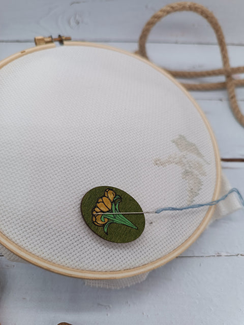 Adatų laikiklis su magnetu „Gėlės“ KF059/204G - kaSiulai.lt