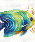 Alisa kryželių siuvinėjimo rinkinys „Tropinės žuvys“ – Aida 14 ct, 13 spalvų, 8×7 cm - kaSiulai.lt