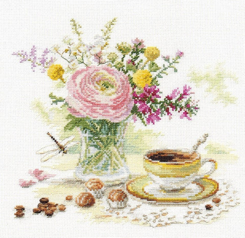 Alisa siuvinėjimo komplektas – Rytinė kava, Aida 16 ct, 35 spalvų, 23×22 cm - kaSiulai.lt