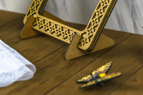 Ąžuolinis magnetinis siuvinėjimo rėmelis 14×14 cm, idealus rankdarbiams - kaSiulai.lt