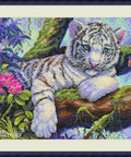 Baltasis tigras — siuvinėjimas kryželiu 37×29 cm - kaSiulai.lt