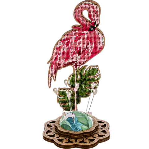 Karoliukų siuvinėjimo rinkinys adatų pagalvėlei — medinė perforuota plokštelė 10×19,5 cm