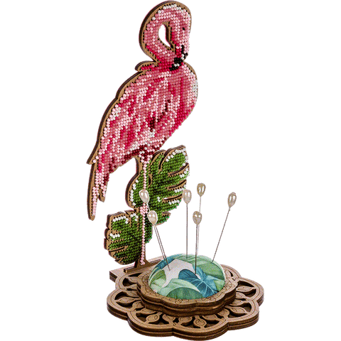 Karoliukų siuvinėjimo rinkinys adatų pagalvėlei — medinė perforuota plokštelė 10×19,5 cm