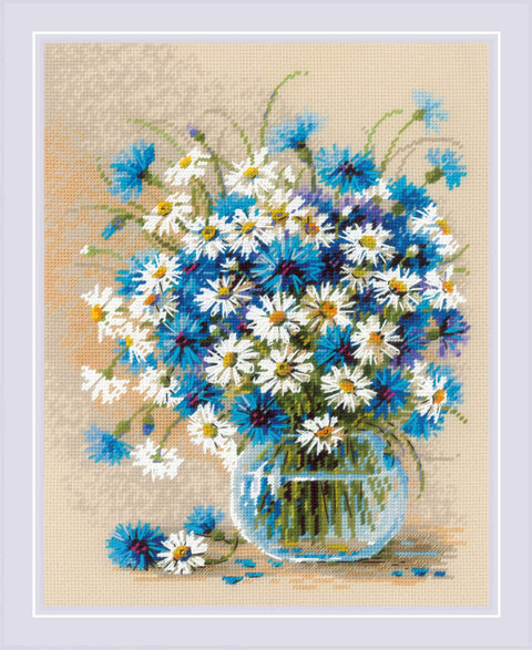 RIOLIS siuvinėjimo rinkinys "Daisies and Cornflowers" Nr.2249 – 25 spalvų, 24×30 cm, 14ct AIDA