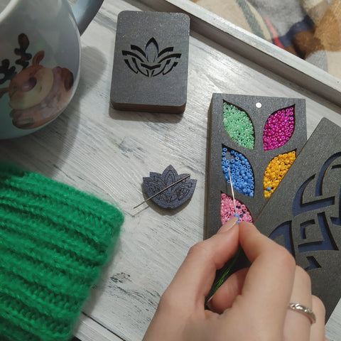 Dviguba medinė karoliukų dėžutė „Mėlynas raštas“ KF027/11 - 2 - kaSiulai.lt