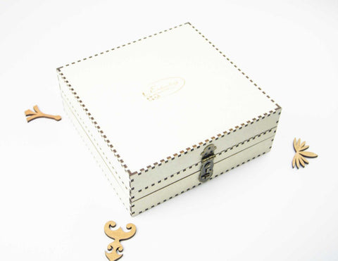 Elegantiškas dramblio kaulo medinis adatų laikiklis — 210 skylių - kaSiulai.lt