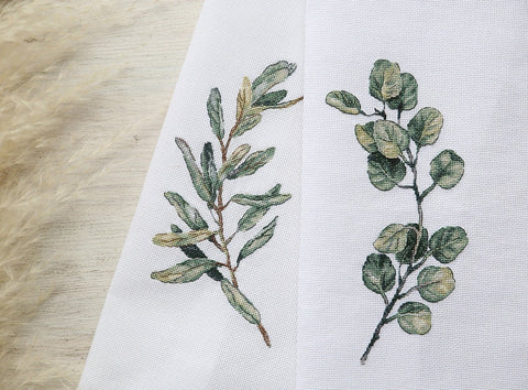 Eukalipto šakelė — elegantiškas kryželiu siuvinėjimo komplektas namams - kaSiulai.lt