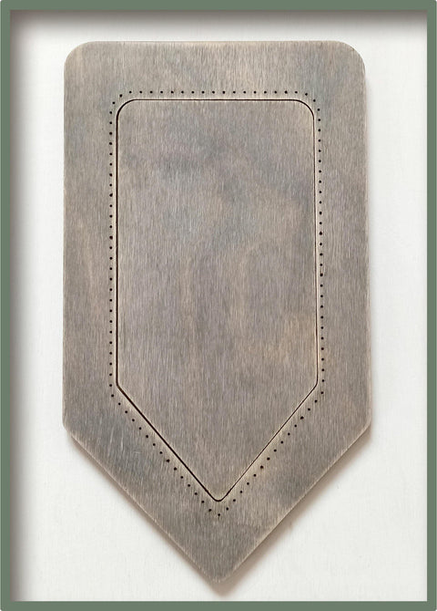 NeoCraft rankų darbo medinis rėmelis kryželiui 9,5 × 19 cm (tik rėmas, misty)